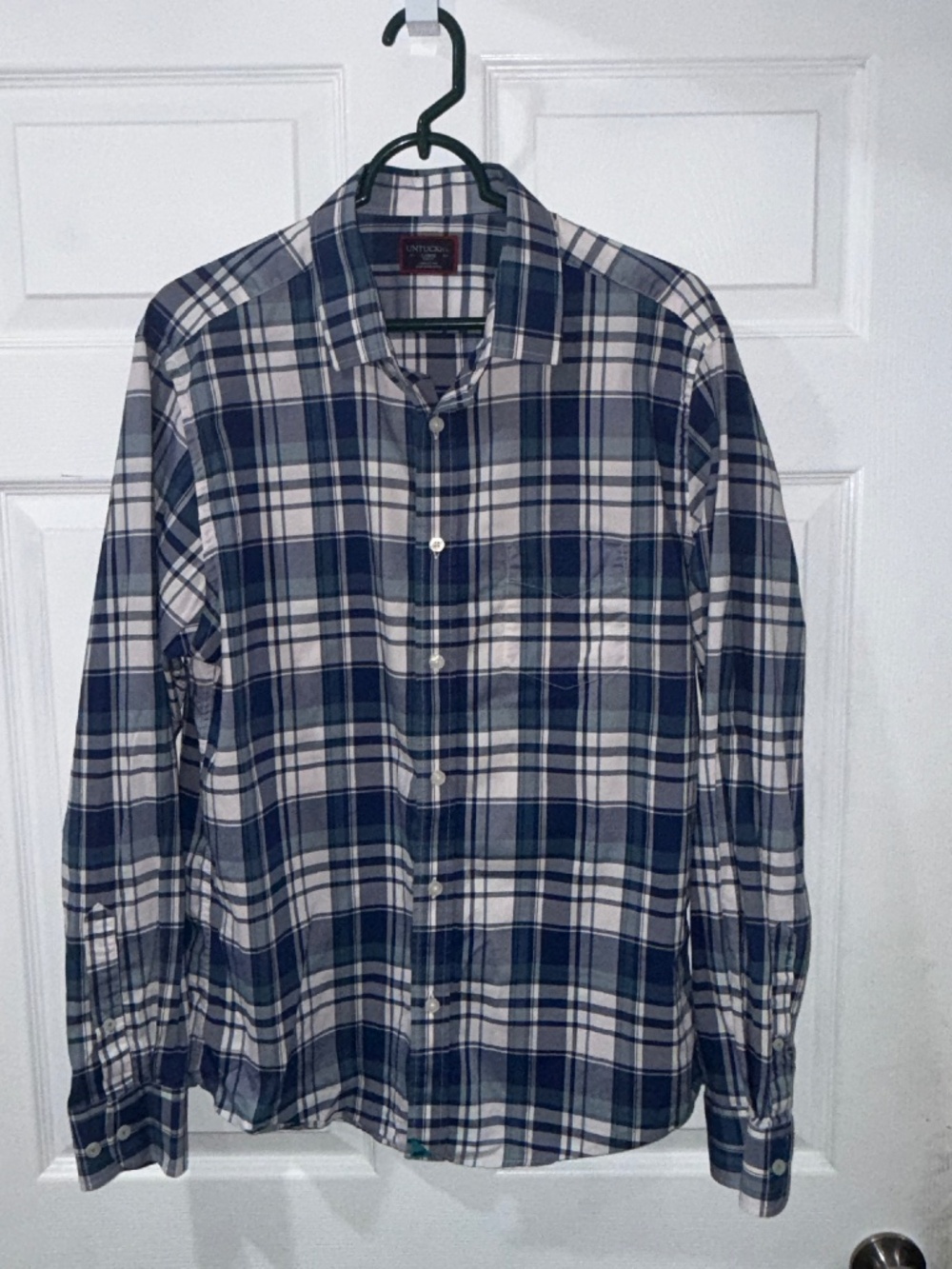 UNTUCKit Slim Fit Long Sleeve Button Down Shirt - LARGE